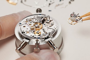 更换成都劳力士手表电池